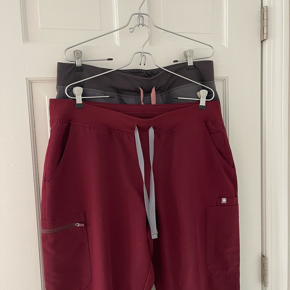 Set of 2 Figs scrub pants XL petite
